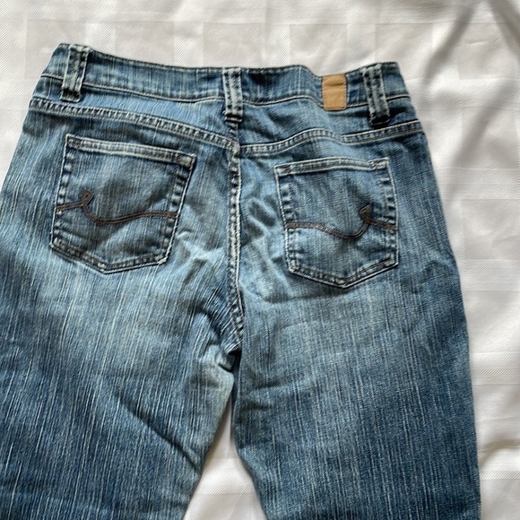Maurice’s 5/6 XShort Taylor Boot Jeans - Picture 4 of 7